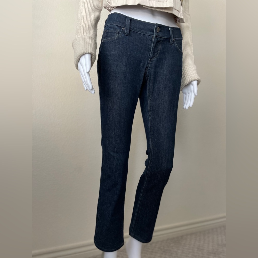 Ann Taylor
Dark wash classic straight leg, cut denim Jean